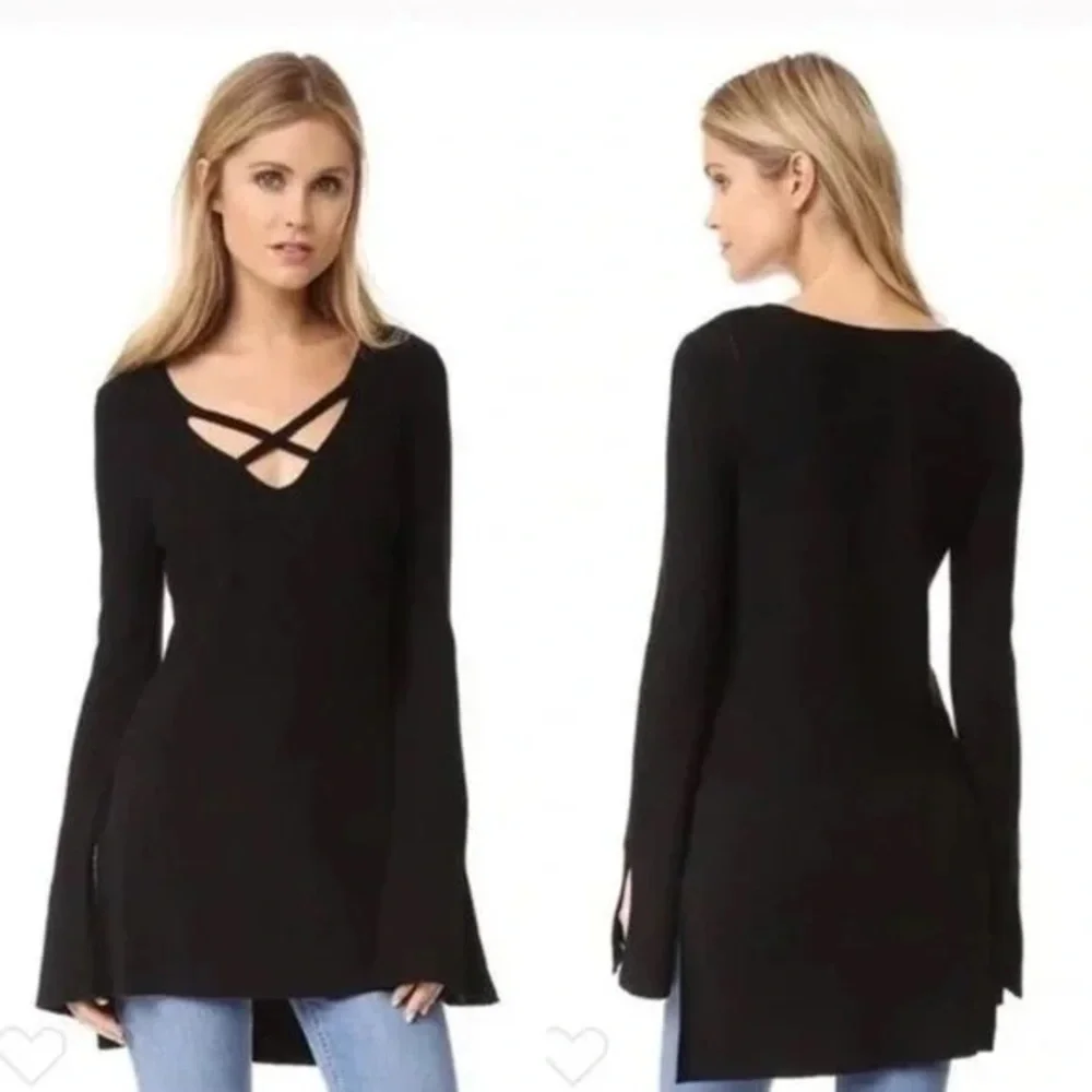 Free People criss cross top black size Medium NWT